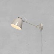 Wandleuchte Tilt, greige, Ausladung 47 cm, Metall